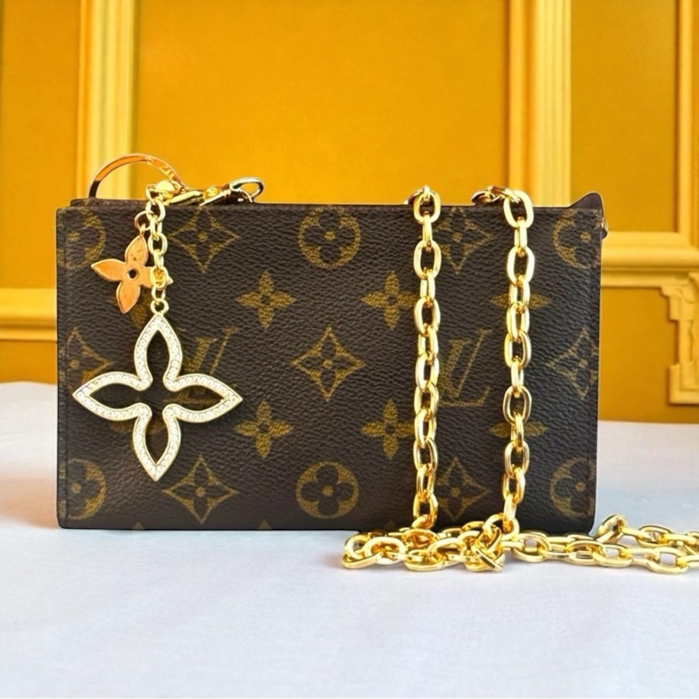 ✅ Authentic Louis Vuitton Monogram Brown and Gold Chain Bag
